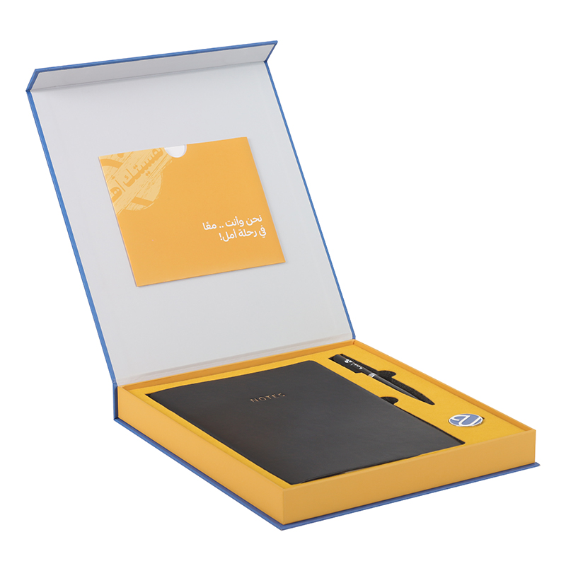 Wholesale custom logo magnetic gift box magnet closure hard rigid cardboard packaging box luxury clothing paper box
